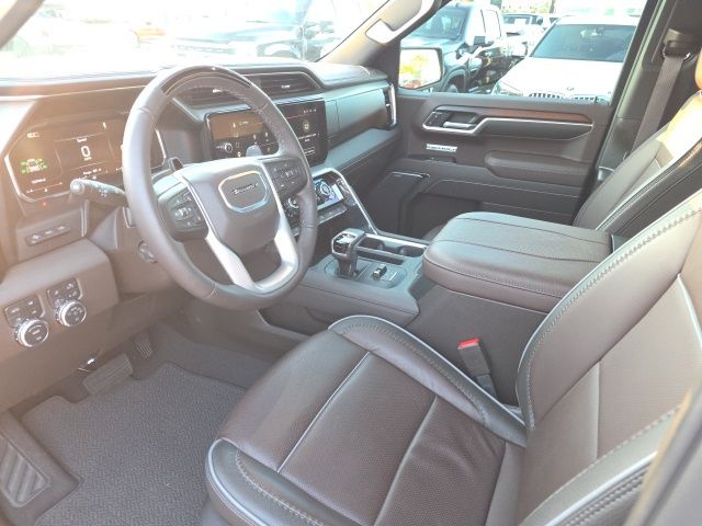 2026 GMC Sierra 4WD Crew Cab Short Box Denali's photo