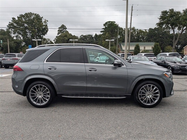 2026 Mercedes Benz GLE 450 4MATIC photo 3