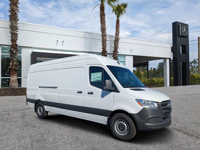 2026 Mercedes-Benz Sprinter 2500 170 WB High Roof's photo