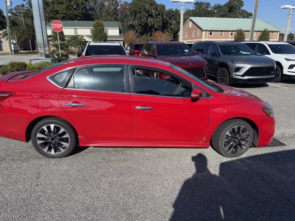 Used 2016 Nissan Sentra SR Sedan