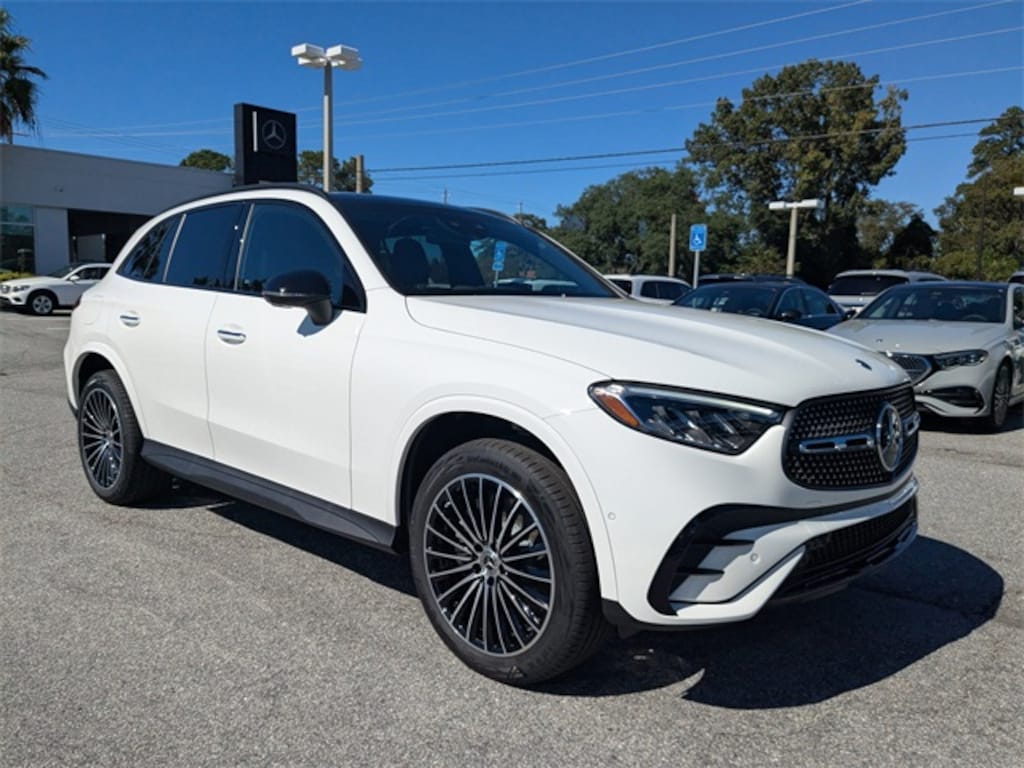 New 2026 Mercedes-Benz GLC 300 SUV