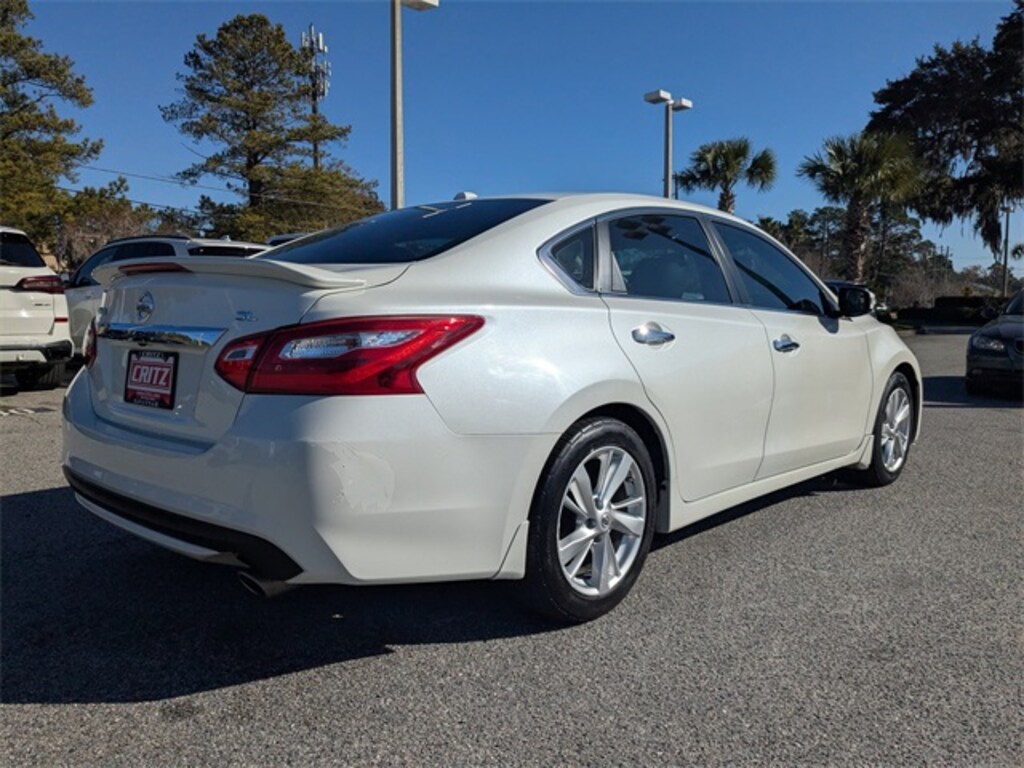 Used 2016 Nissan Altima 2.5 SL Sedan