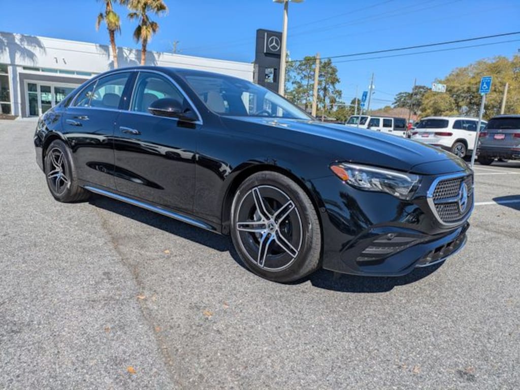 New 2026 Mercedes-Benz E-Class 4MATIC Sedan