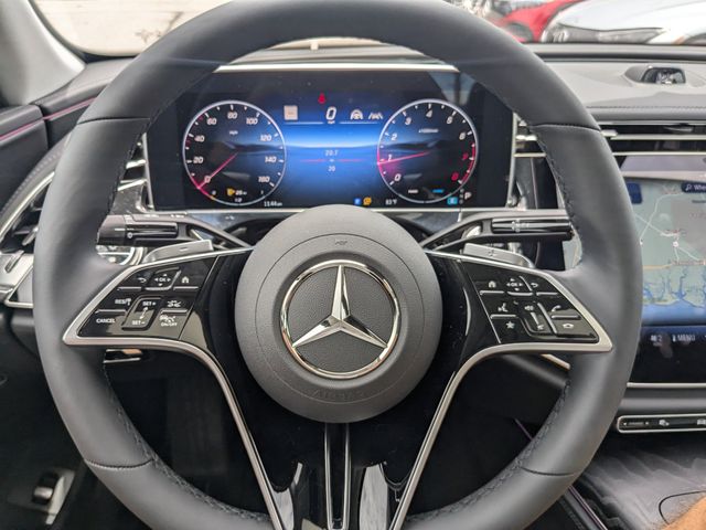 2025 Mercedes-Benz E-Class E350 - Photo 28