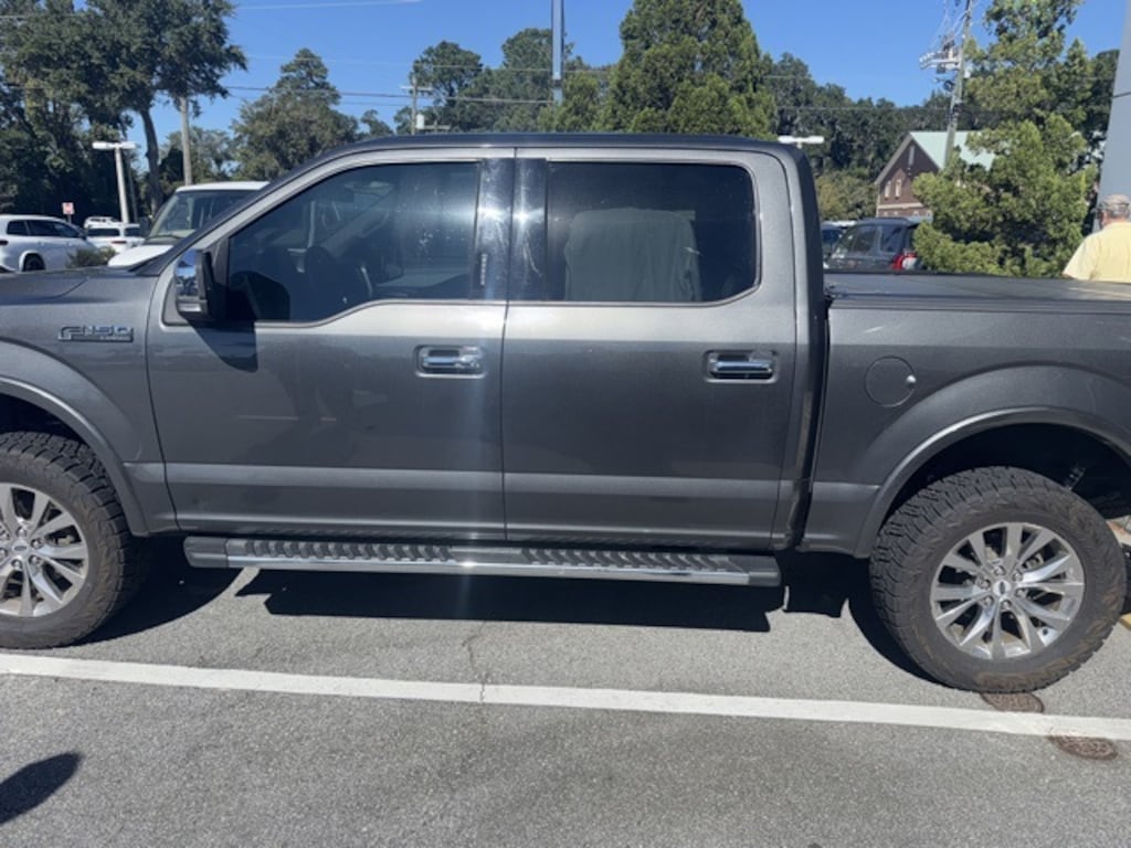 Used 2016 Ford F-150  Truck SuperCrew Cab