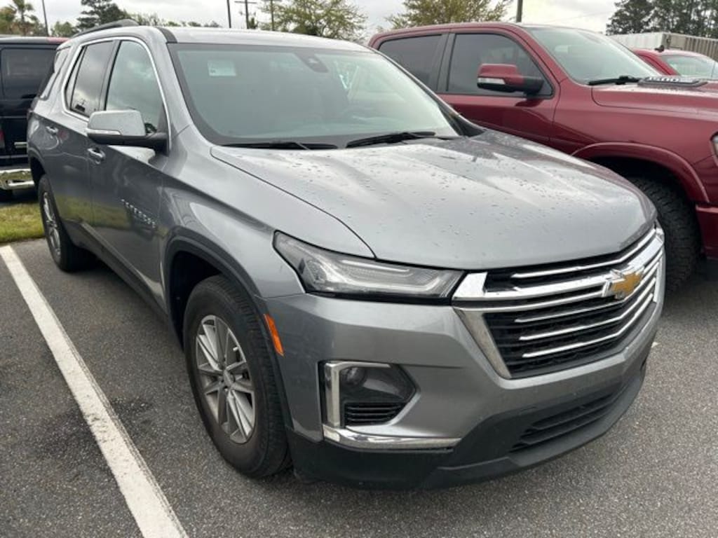 Used 2023 Chevrolet Traverse LT Leather SUV