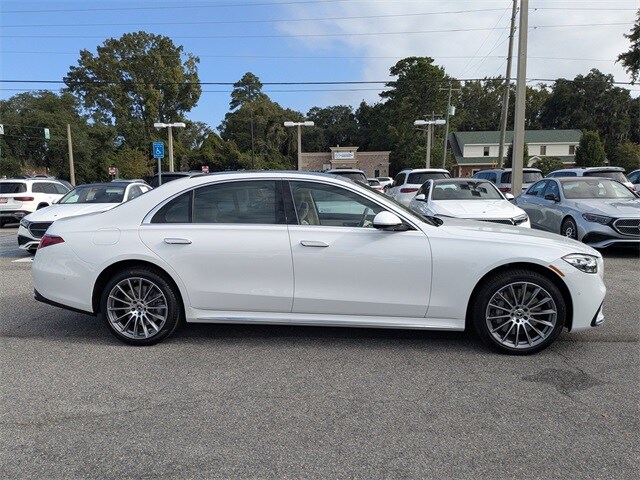 2026 Mercedes Benz S 580 4MATIC photo 2