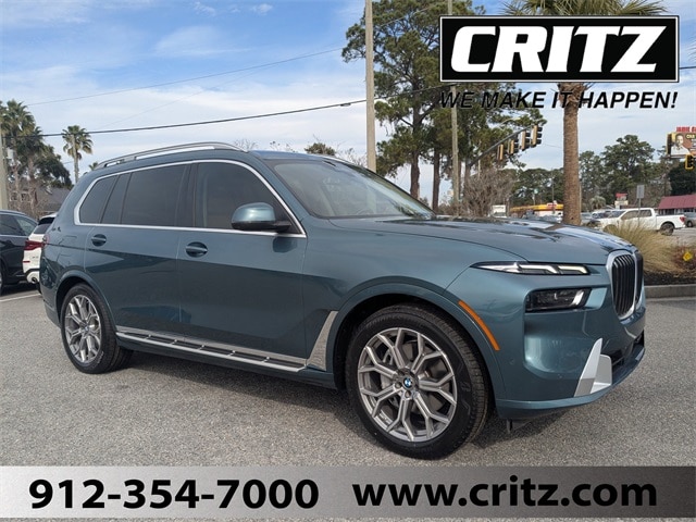 2023 BMW X7 40i's photo