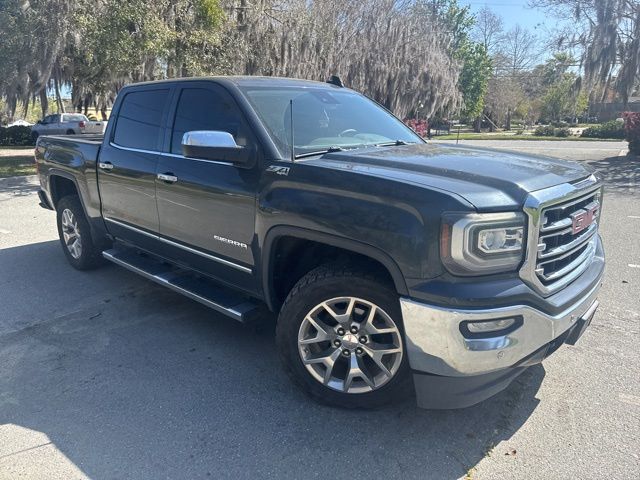 2018 GMC Sierra 4WD Crew Cab Short Box SLT's photo