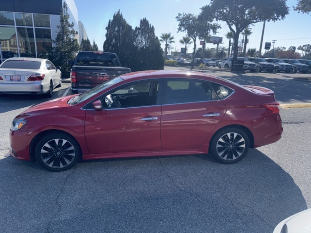 Used 2016 Nissan Sentra SR Sedan