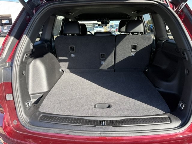 2026 Jeep Grand Cherokee Laredo - Photo 10