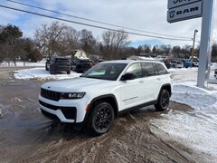 2026 Jeep Grand Cherokee LAREDO ALTITUDE 4X4 Sport Utility
