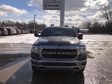 2021 Ram 1500 Big Horn/Lone Star Truck Crew Cab