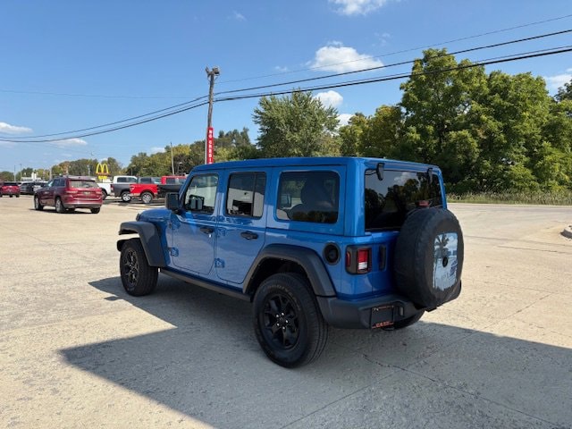 2021 Jeep Wrangler Unlimited Willys - Photo 6