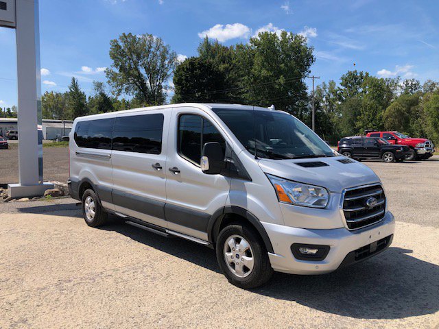 2020 Ford Transit XLT photo 3