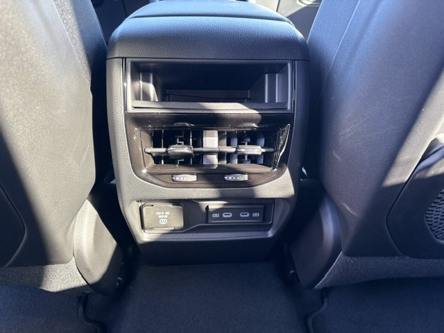 2026 Jeep Grand Cherokee Laredo - Photo 12