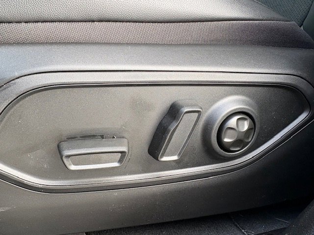 2026 Jeep Grand Cherokee Laredo - Photo 13