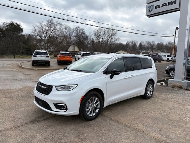 2026 Chrysler Pacifica