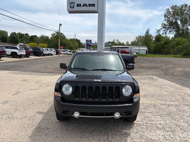 Used 2016 Jeep Patriot Latitude with VIN 1C4NJRFB8GD683441 for sale in Hudson, MI
