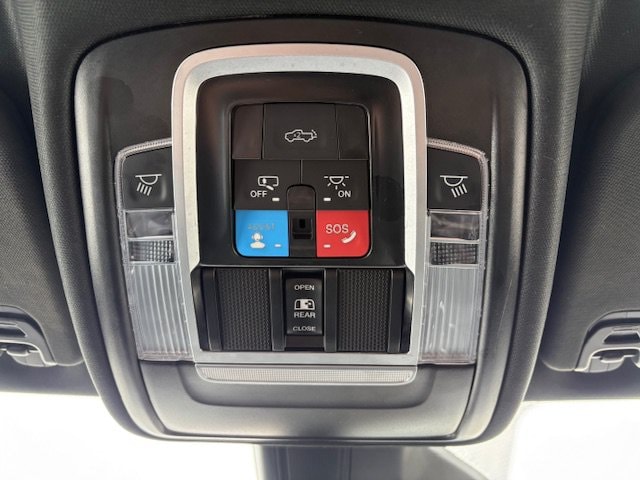 2025 RAM Ram 1500 Pickup Laramie - Photo 22