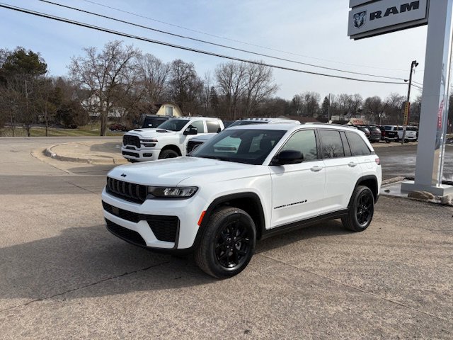 2026 Jeep Grand Cherokee Sport Utility 