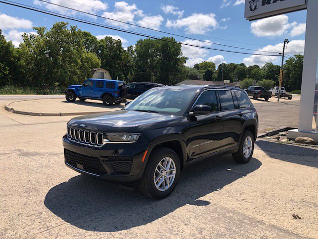 2025 Jeep Grand Cherokee Sport Utility 