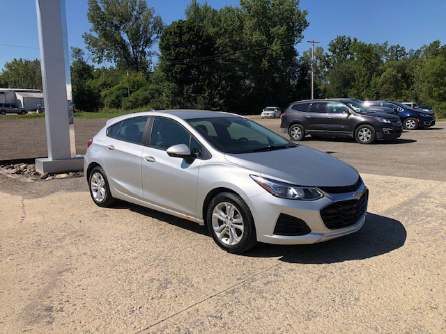 Used 2019 Chevrolet Cruze LS with VIN 3G1BC6SM0KS564710 for sale in Hudson, MI