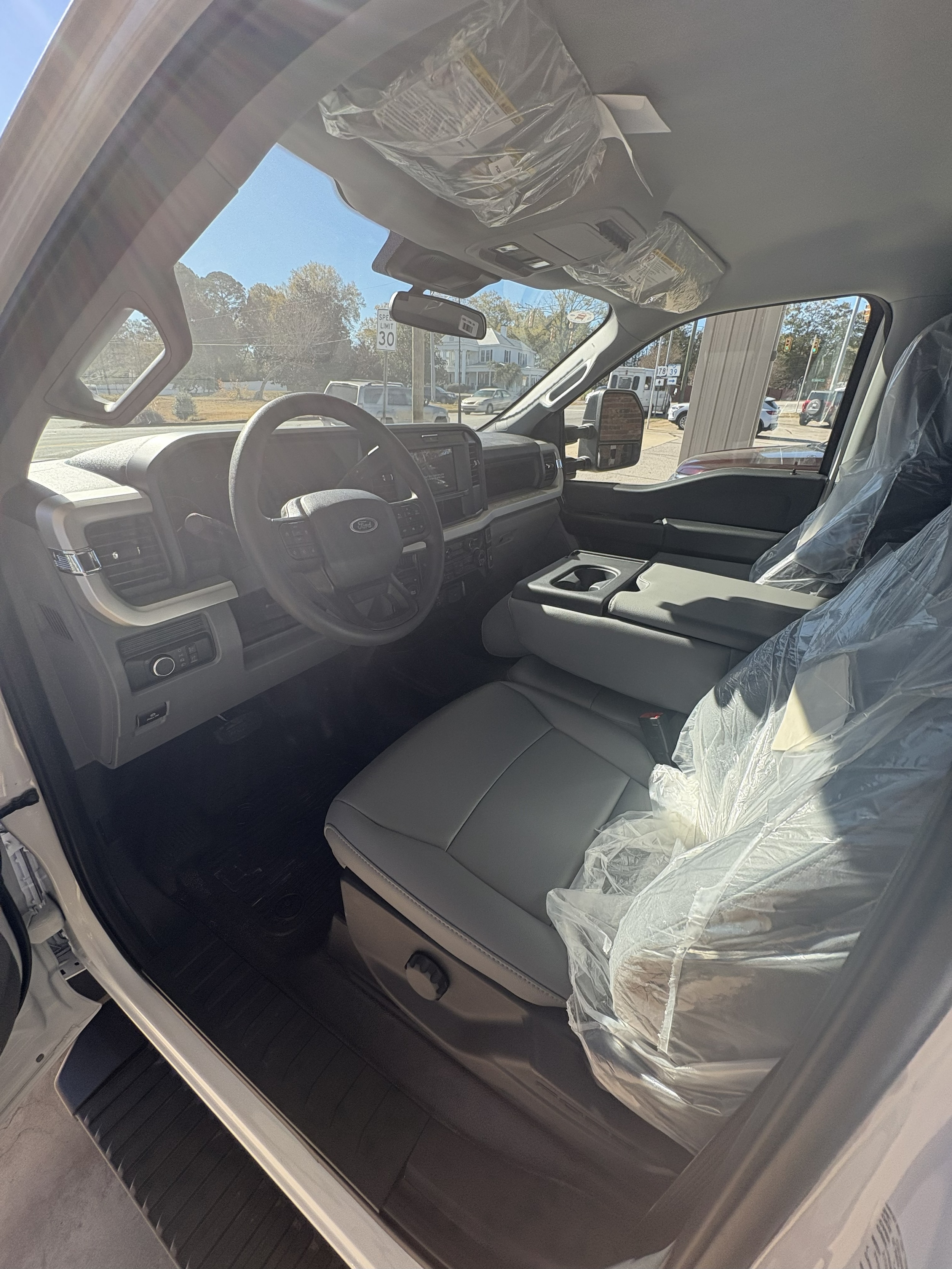 2026 Ford F-450 Super Duty Chassis Cab XL - Photo 9