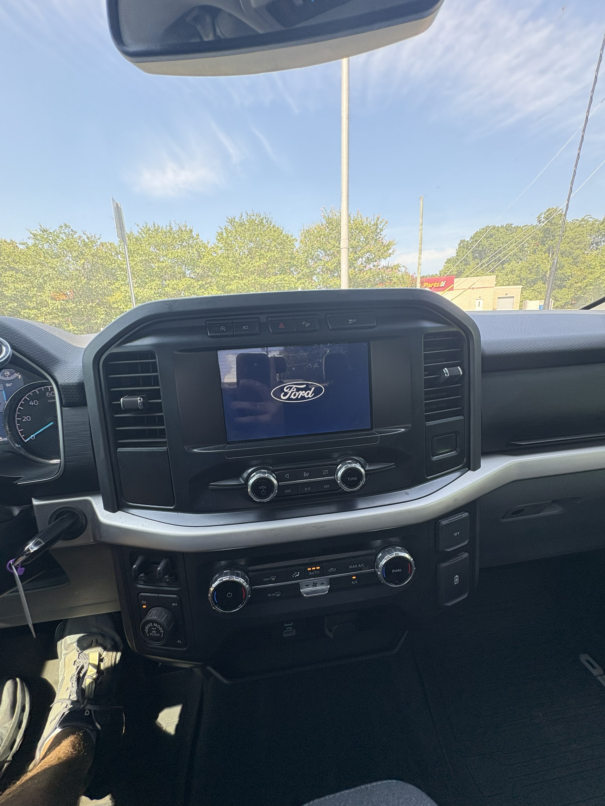 2022 Ford F-150 XLT - Photo 16