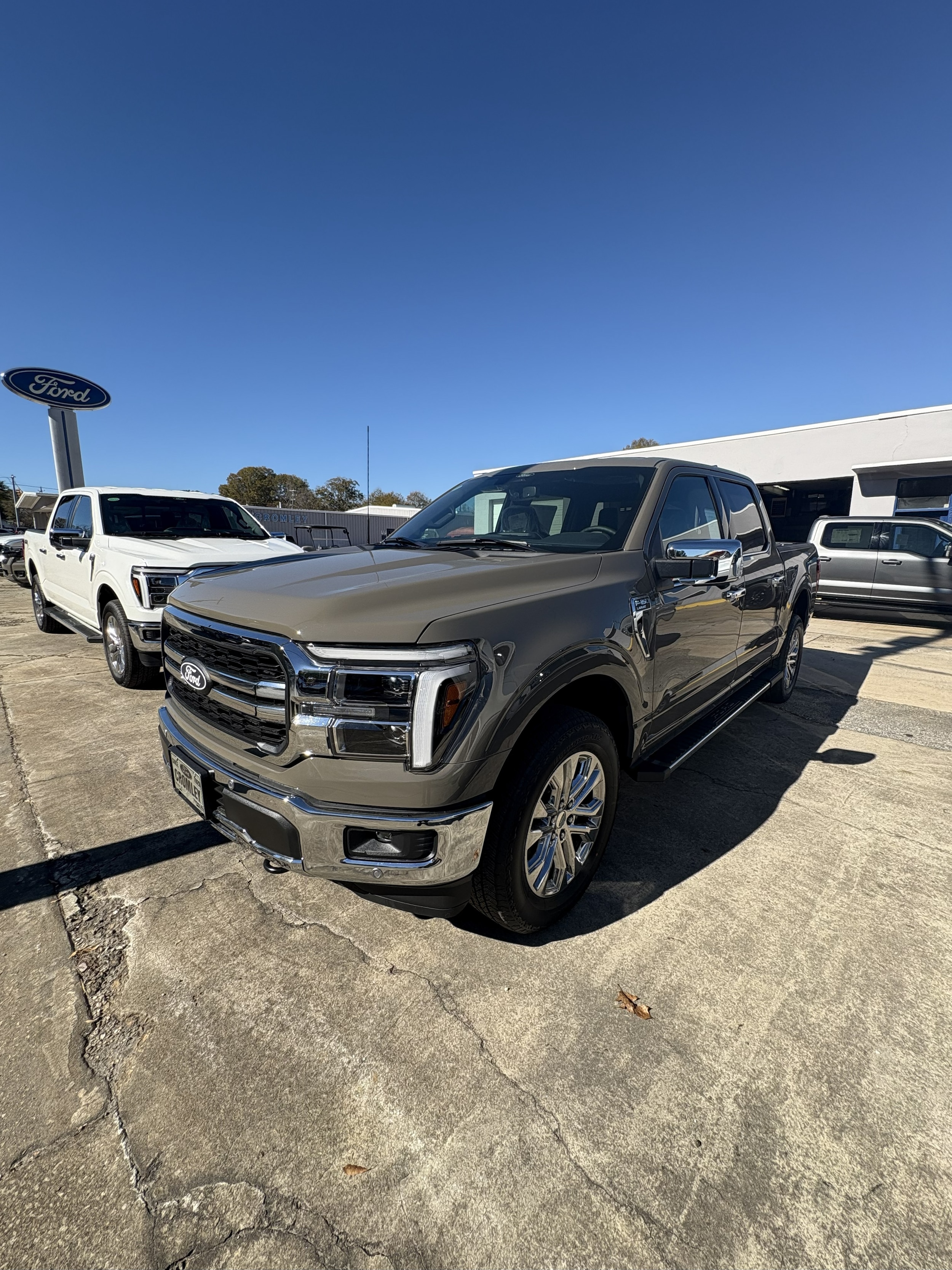2025 Ford F-150 Lariat's photo