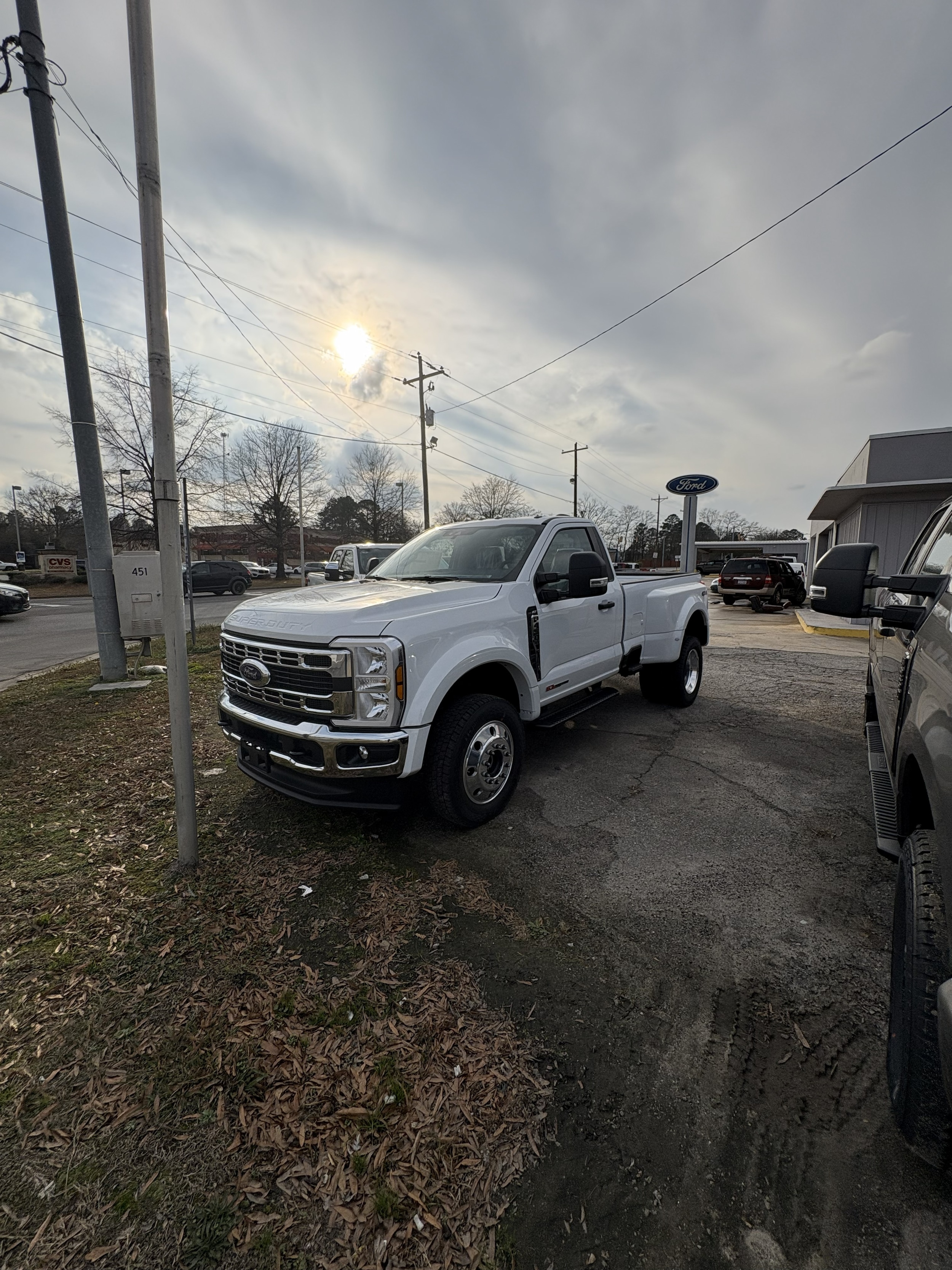 2026 Ford F-450 Super Duty XLT's photo