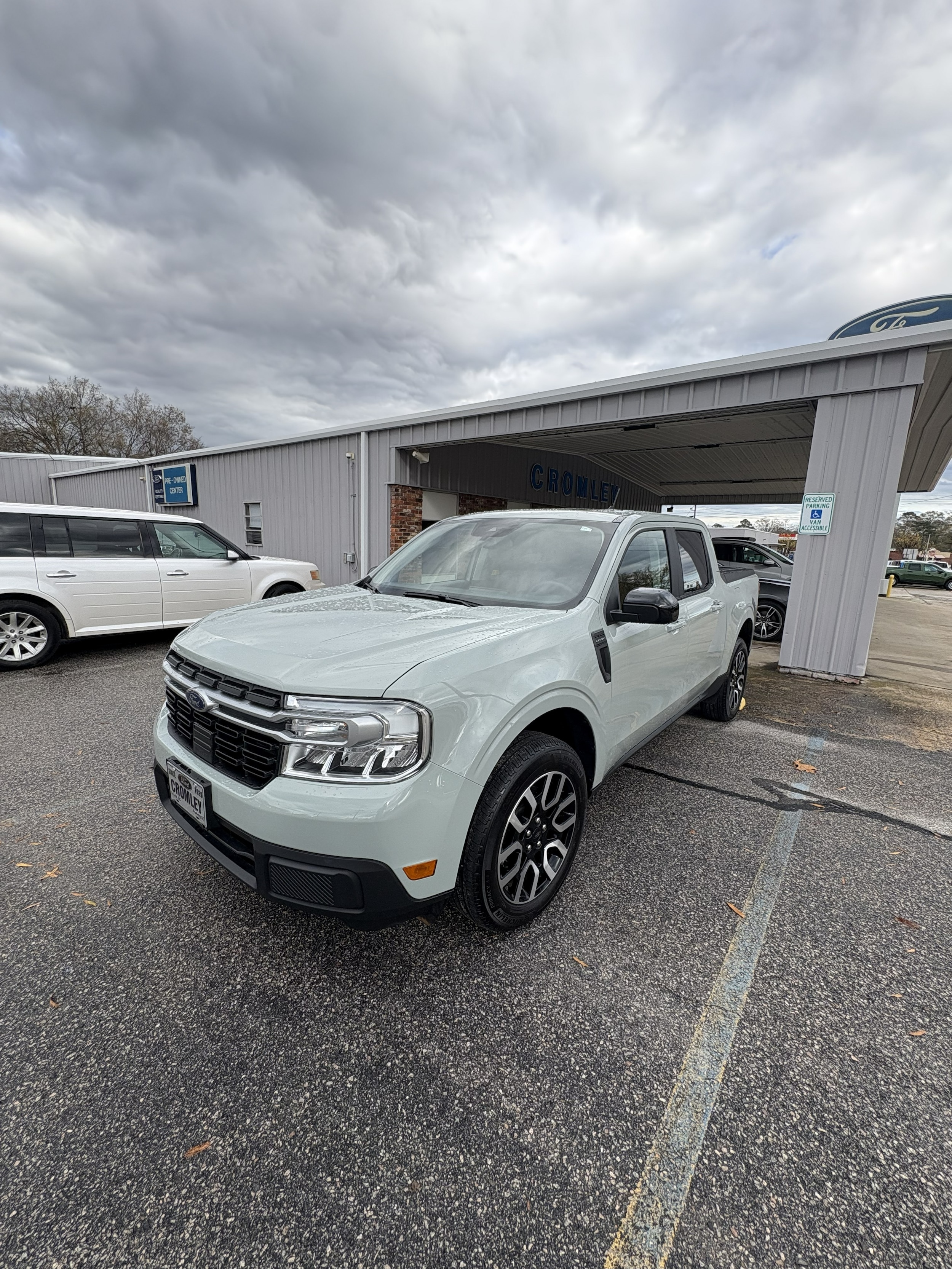 2024 Ford Maverick Lariat's photo