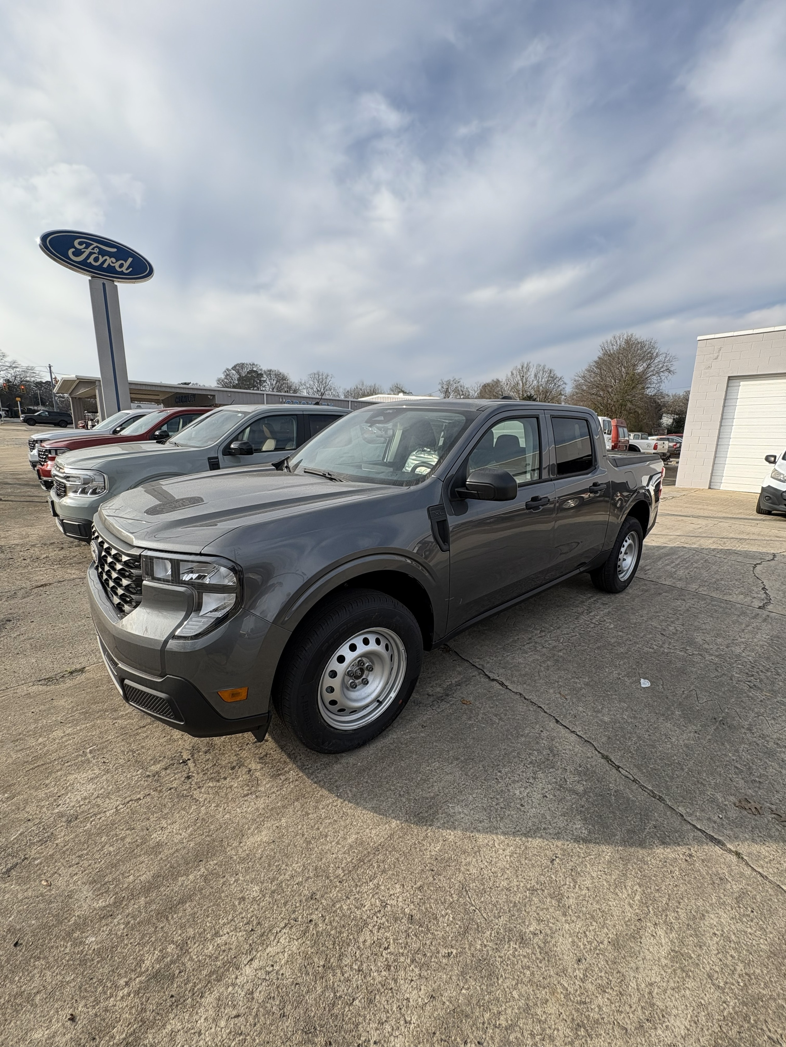 2026 Ford Maverick XL