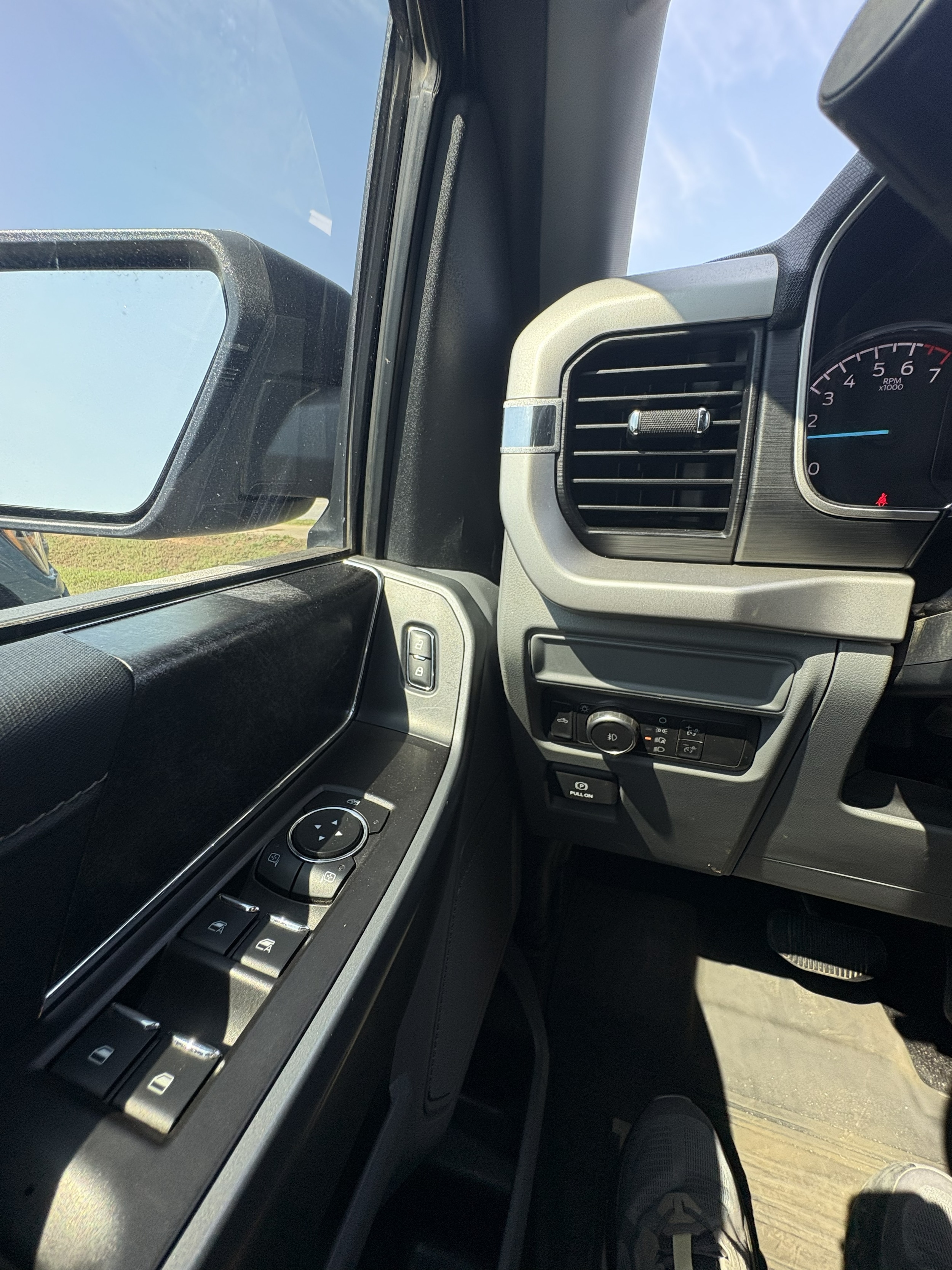 2022 Ford F-150 XLT - Photo 19