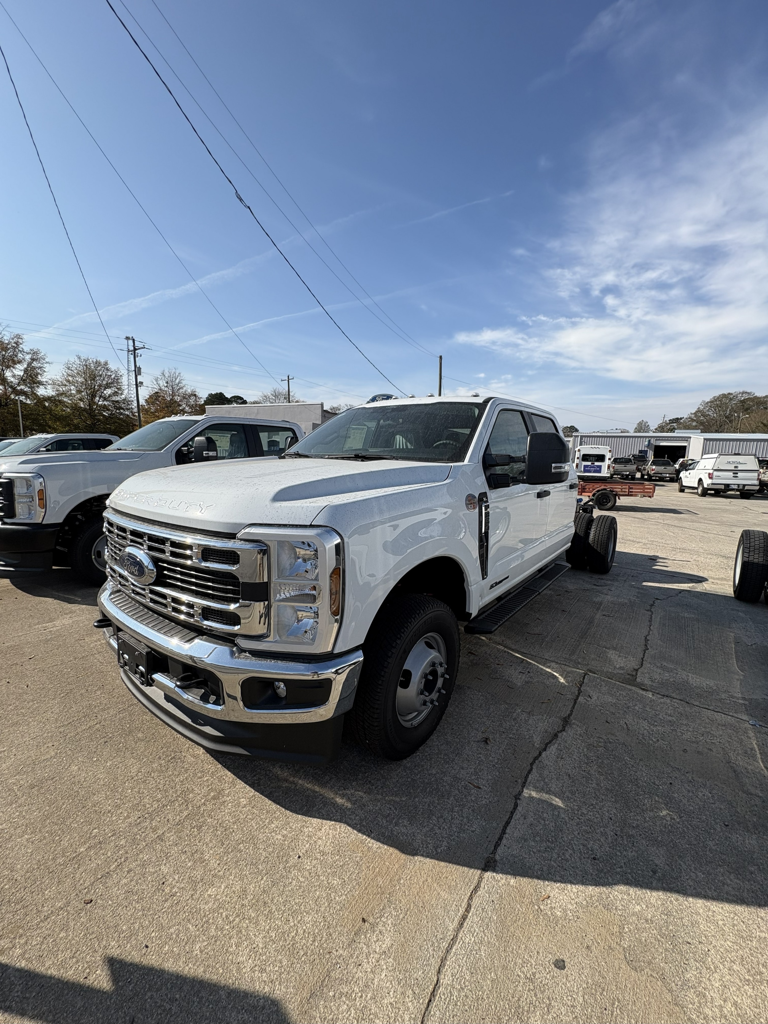 2026 Ford F-350 Super Duty Chassis Cab XL's photo