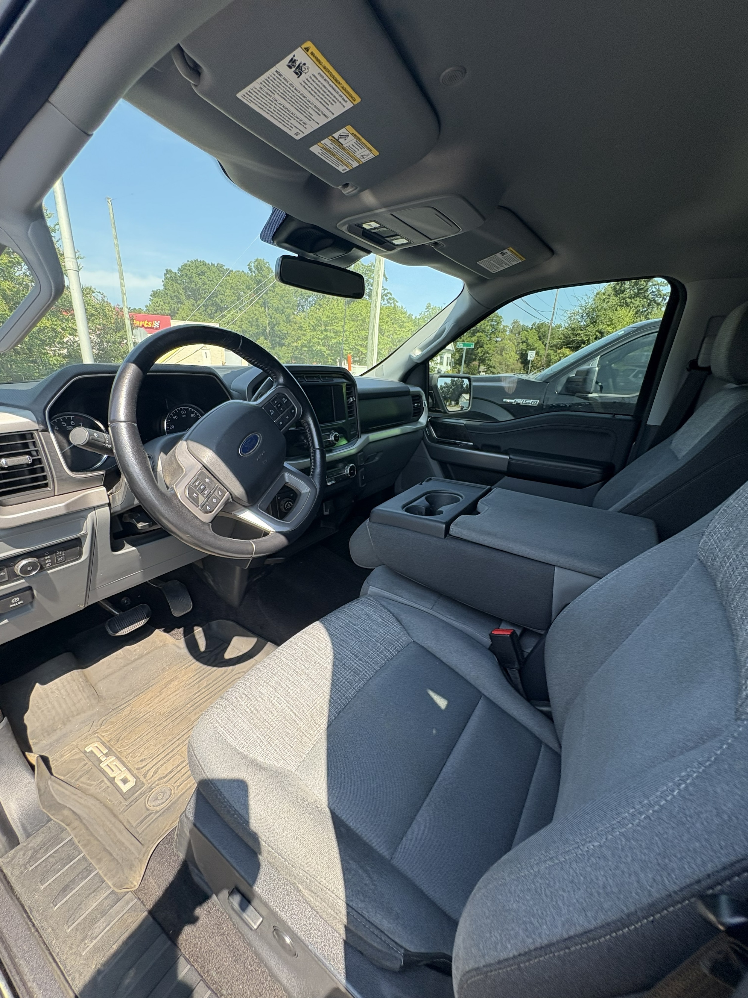 2022 Ford F-150 XLT - Photo 14