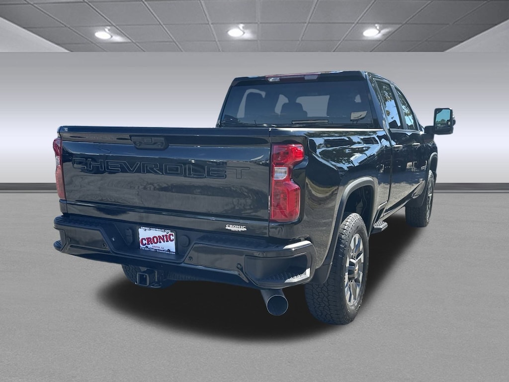 Used 2024 Chevrolet Silverado 2500 HD Custom Truck