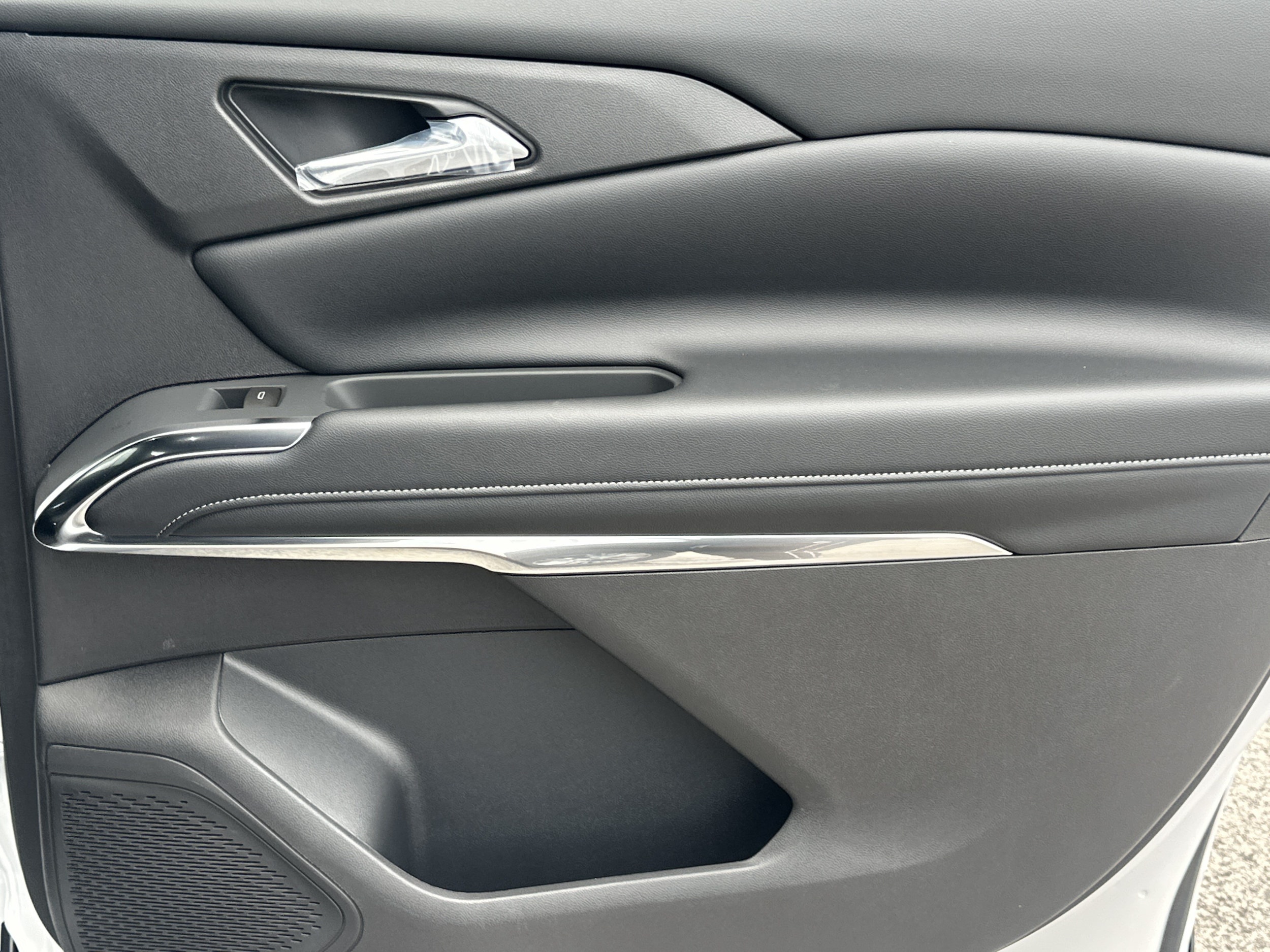 2026 Chevrolet Traverse LT - Photo 16