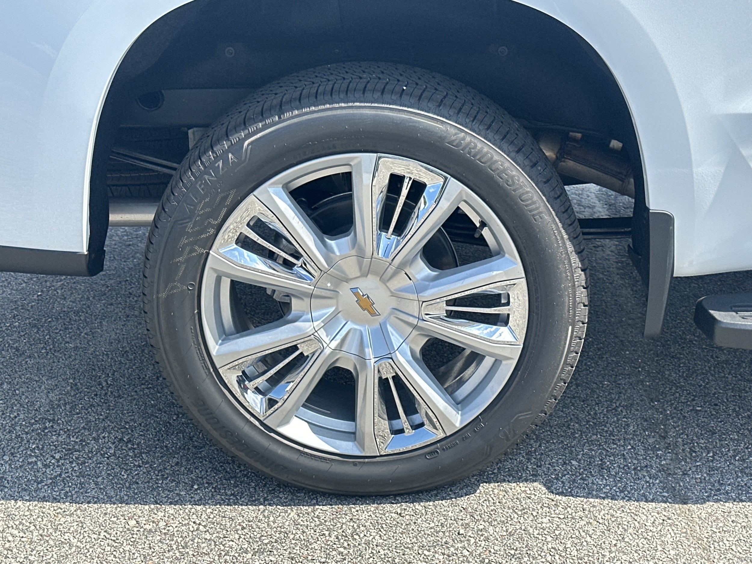 2026 Chevrolet Silverado 1500 High Country - Photo 17