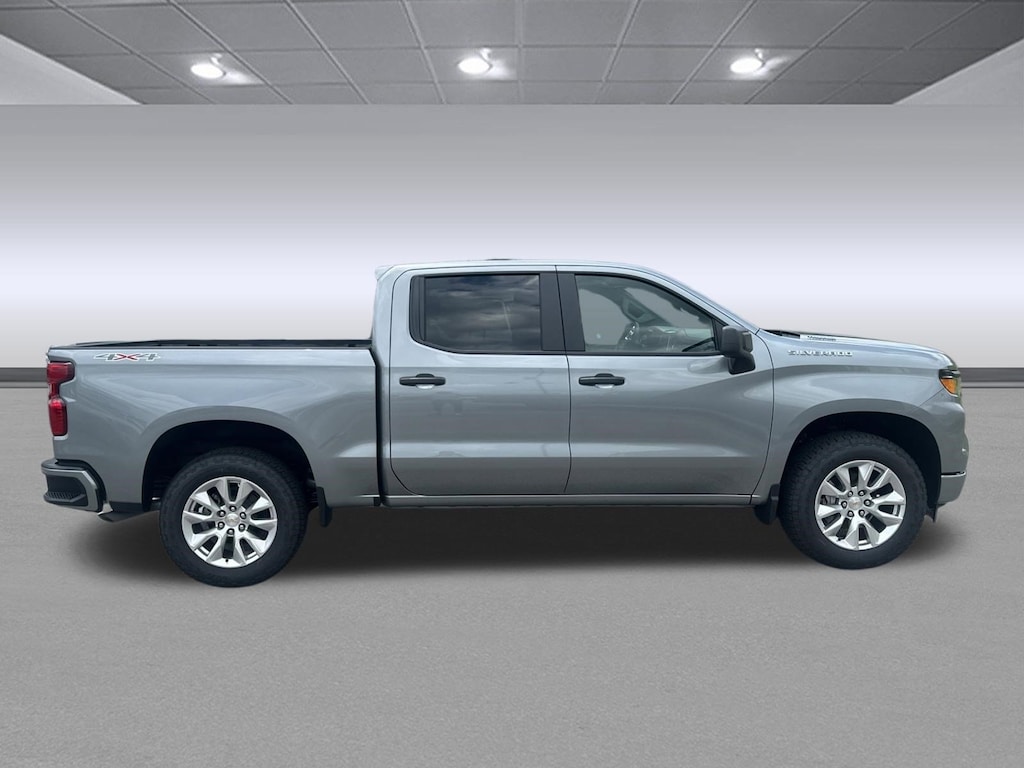 New 2026 Chevrolet Silverado 1500 Custom Truck