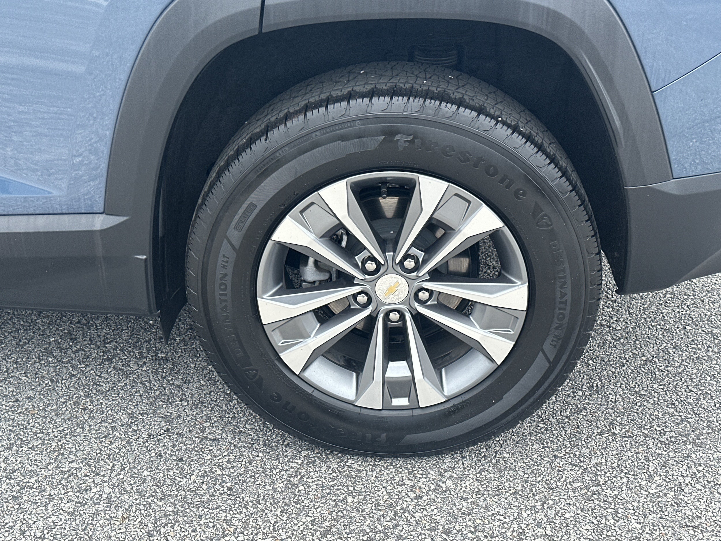 2025 Chevrolet Equinox LT - Photo 19