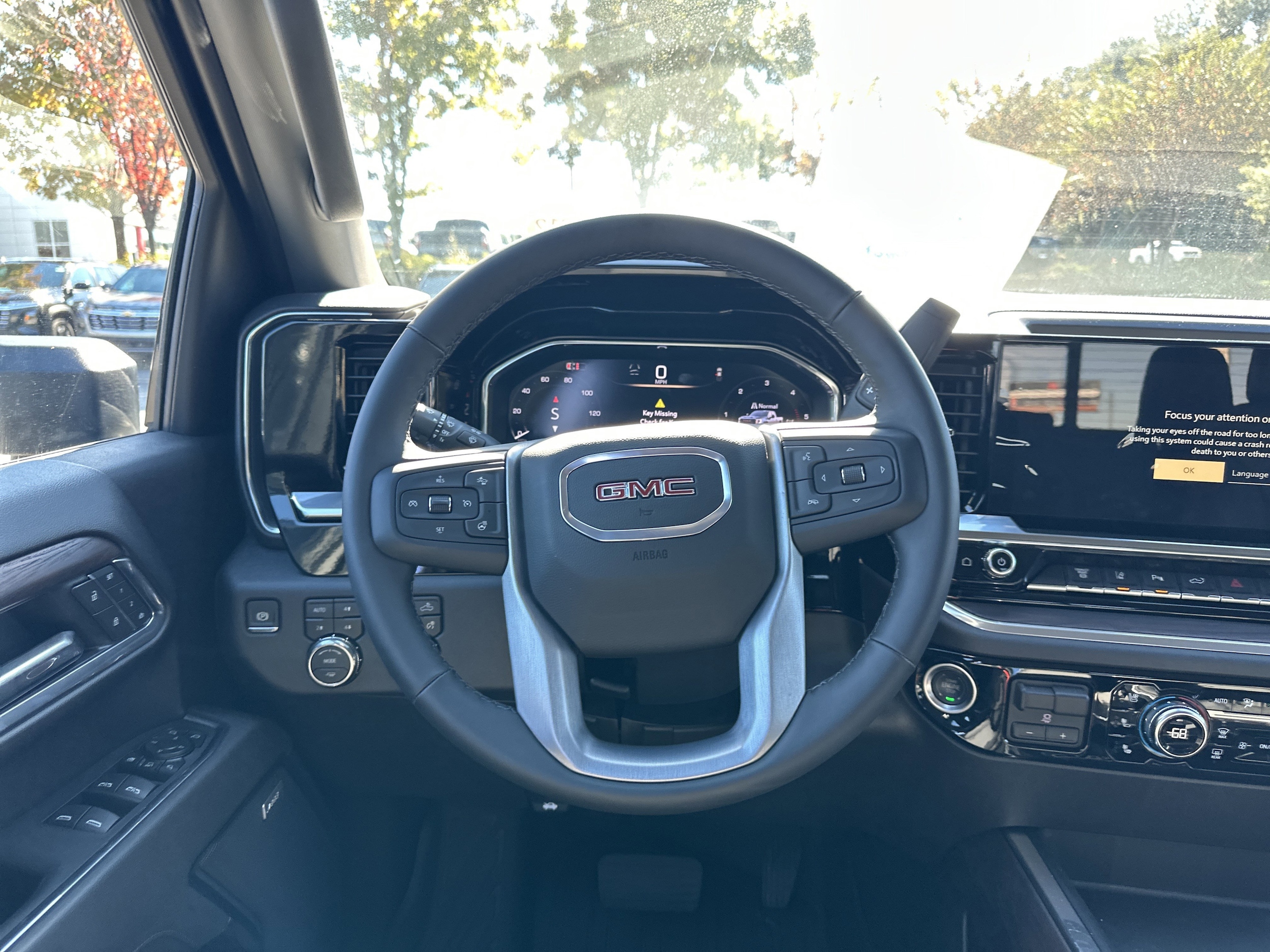 2025 GMC Sierra 2500HD SLT - Photo 23