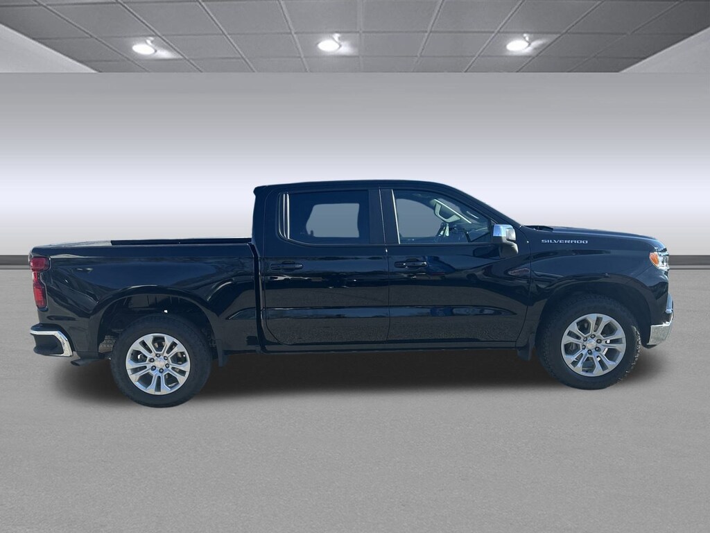 Used 2025 Chevrolet Silverado 1500 LT Truck
