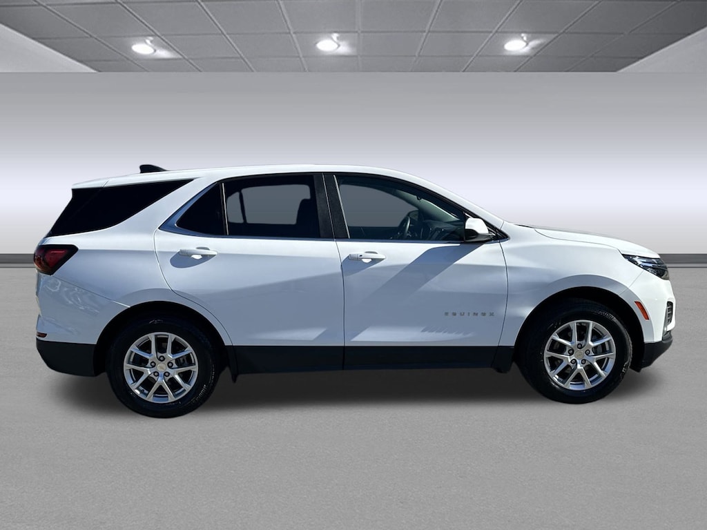 Used 2024 Chevrolet Equinox LT SUV