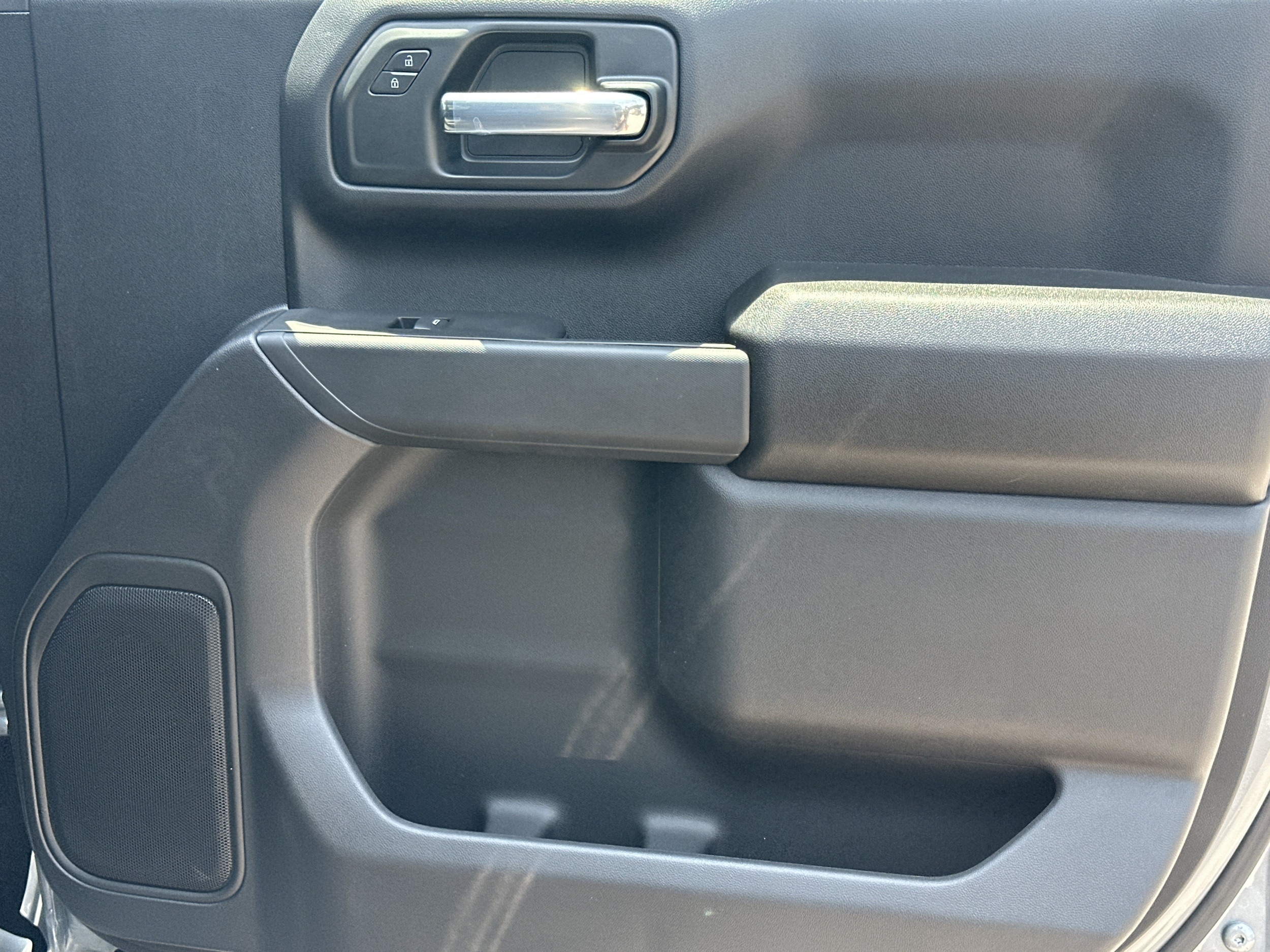 2026 Chevrolet Silverado 1500 Custom - Photo 14