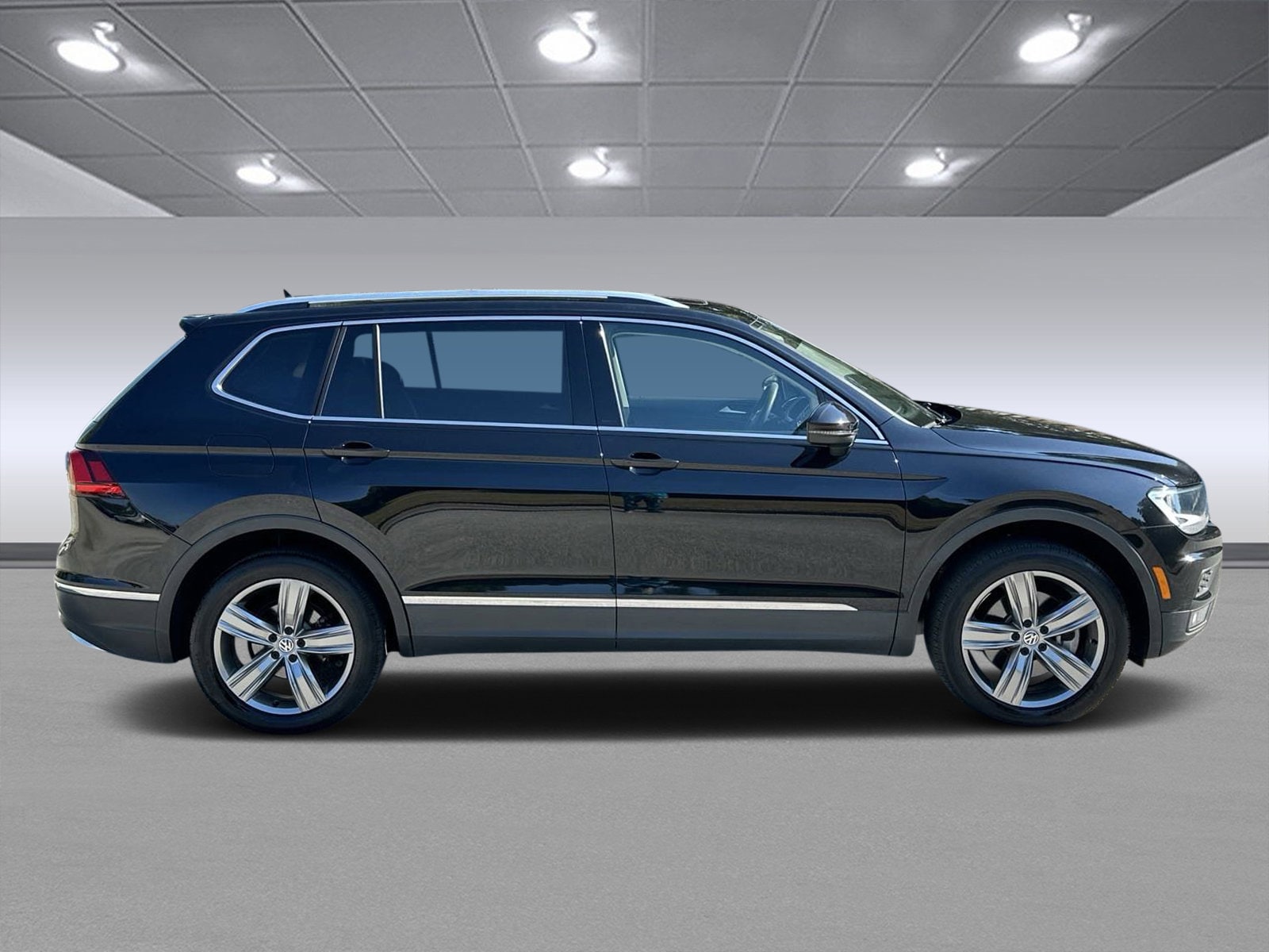 Used 2021 Volkswagen Tiguan SEL with VIN 3VV2B7AX7MM068257 for sale in Griffin, GA