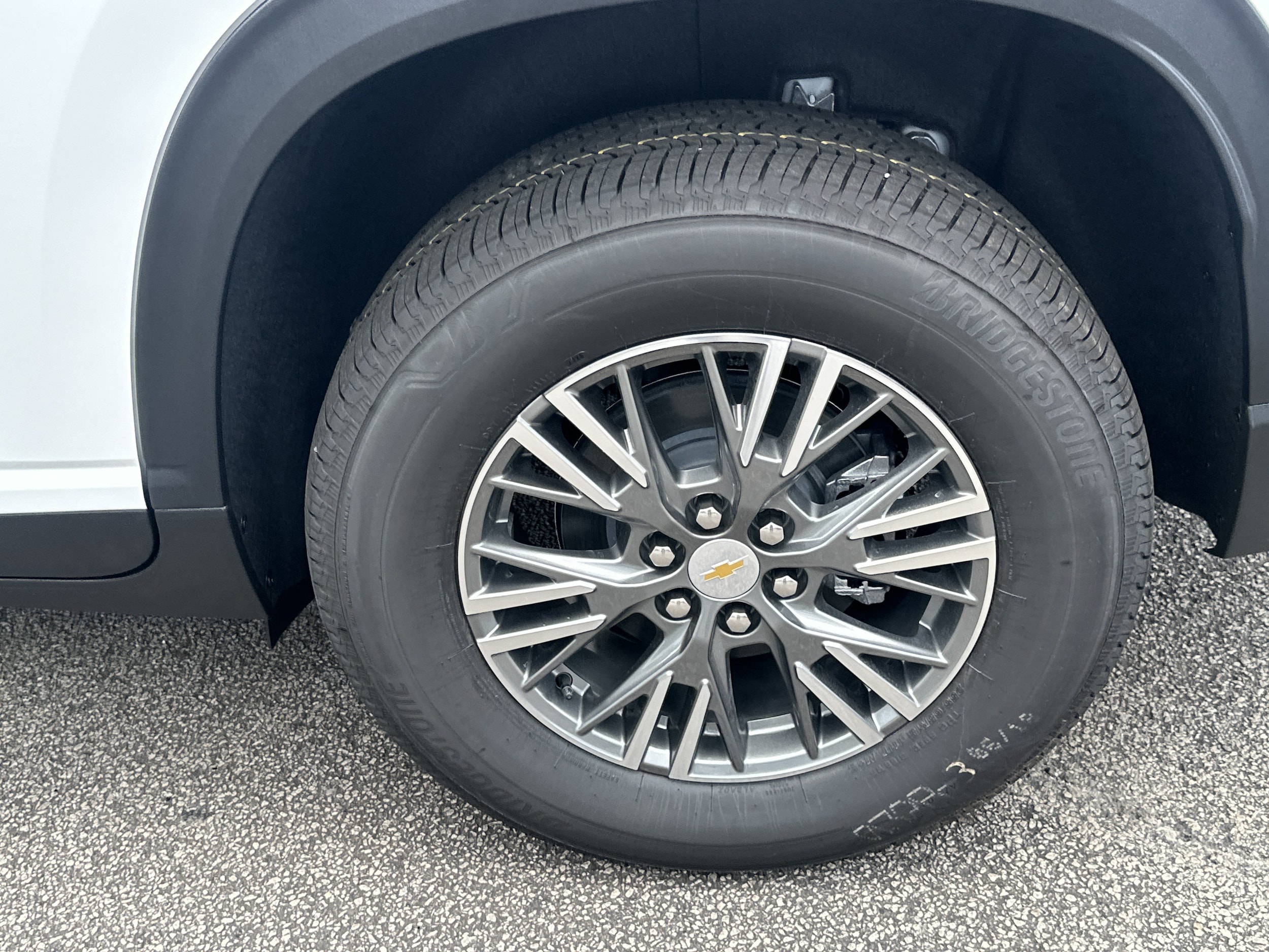 2026 Chevrolet Traverse LT - Photo 19