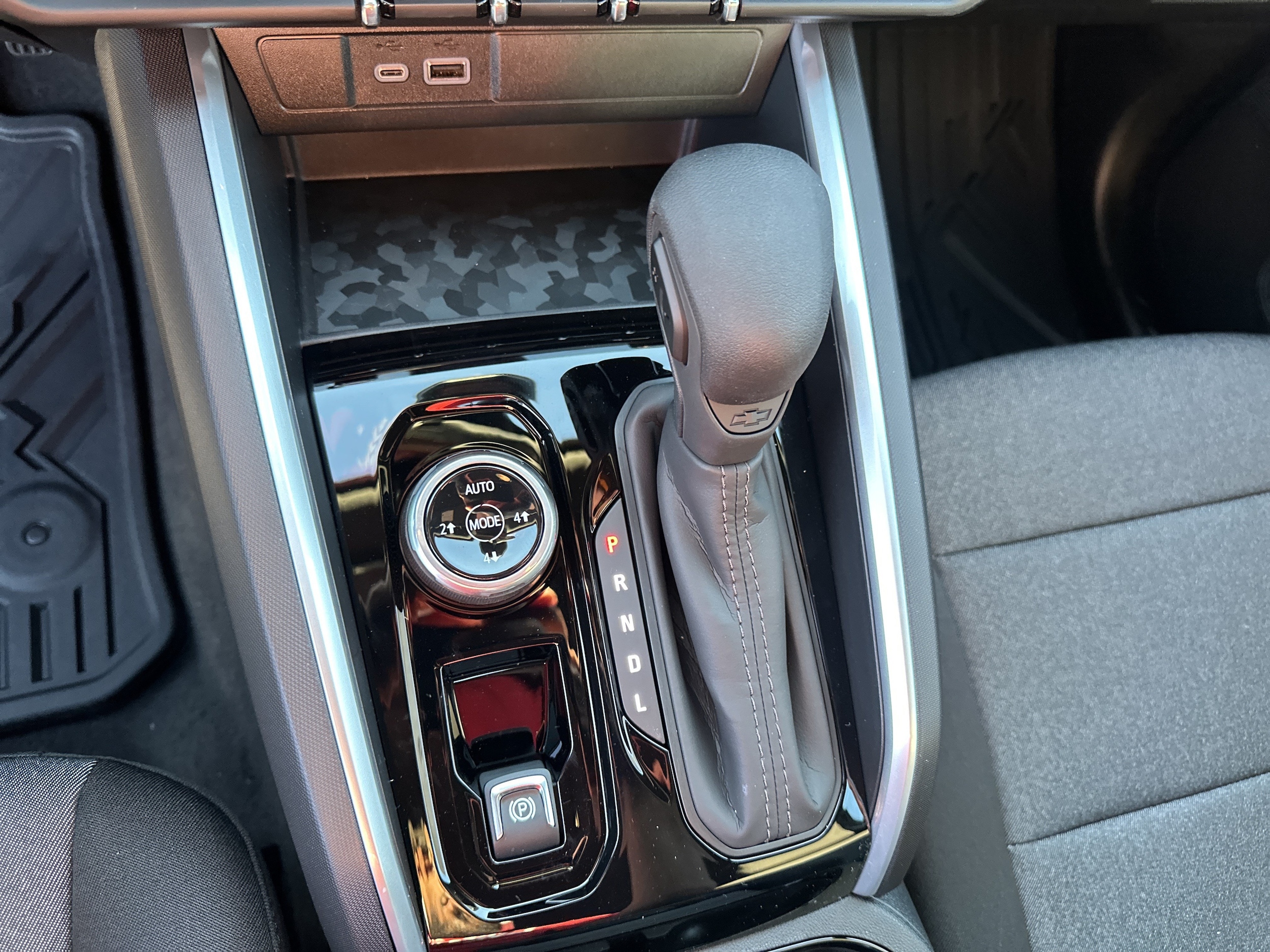 2026 Chevrolet Colorado Trail Boss - Photo 29