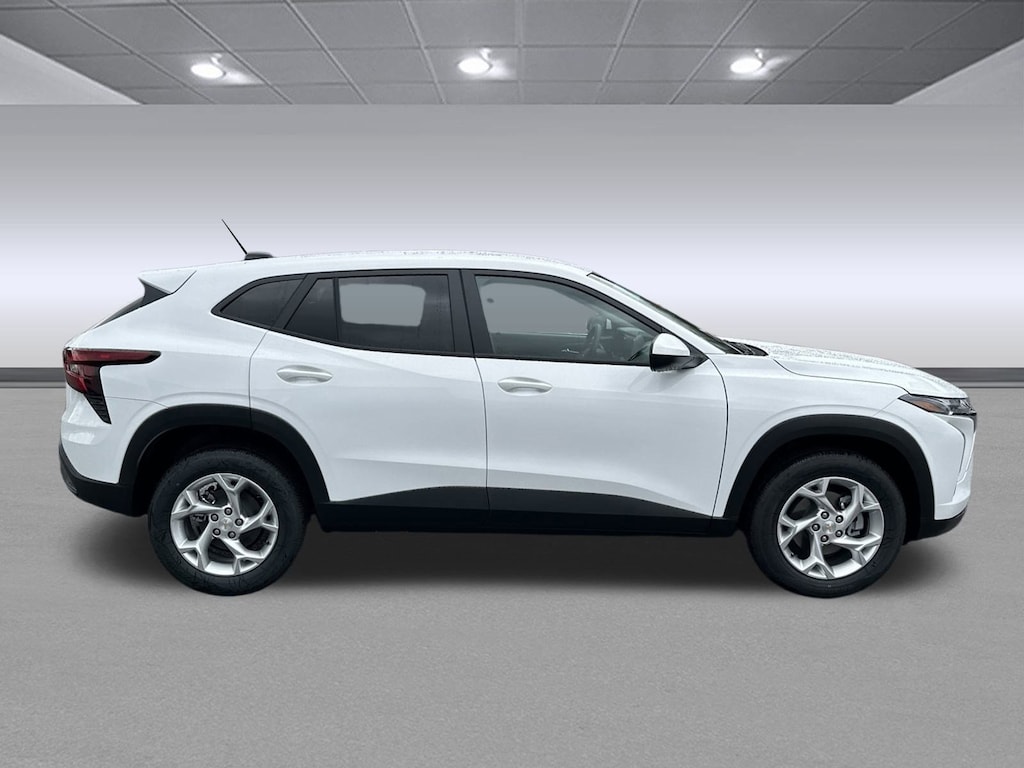 New 2026 Chevrolet Trax LS SUV