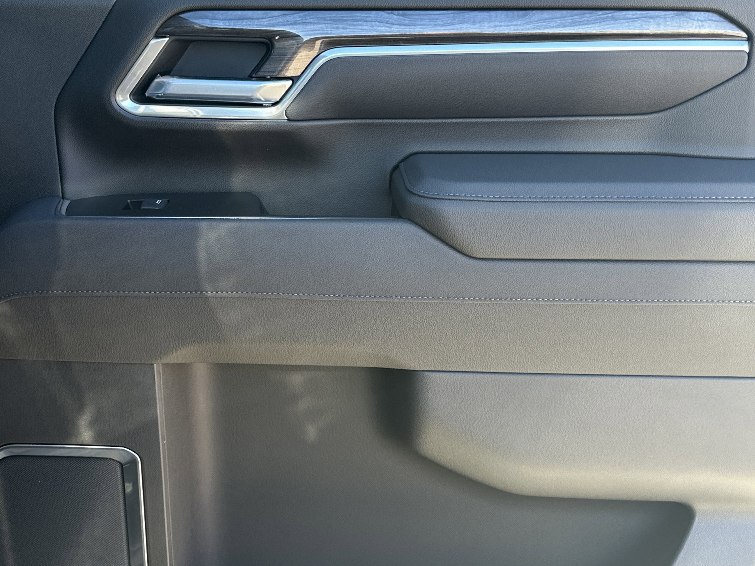 2026 Chevrolet Silverado 2500 HD LTZ - Photo 16